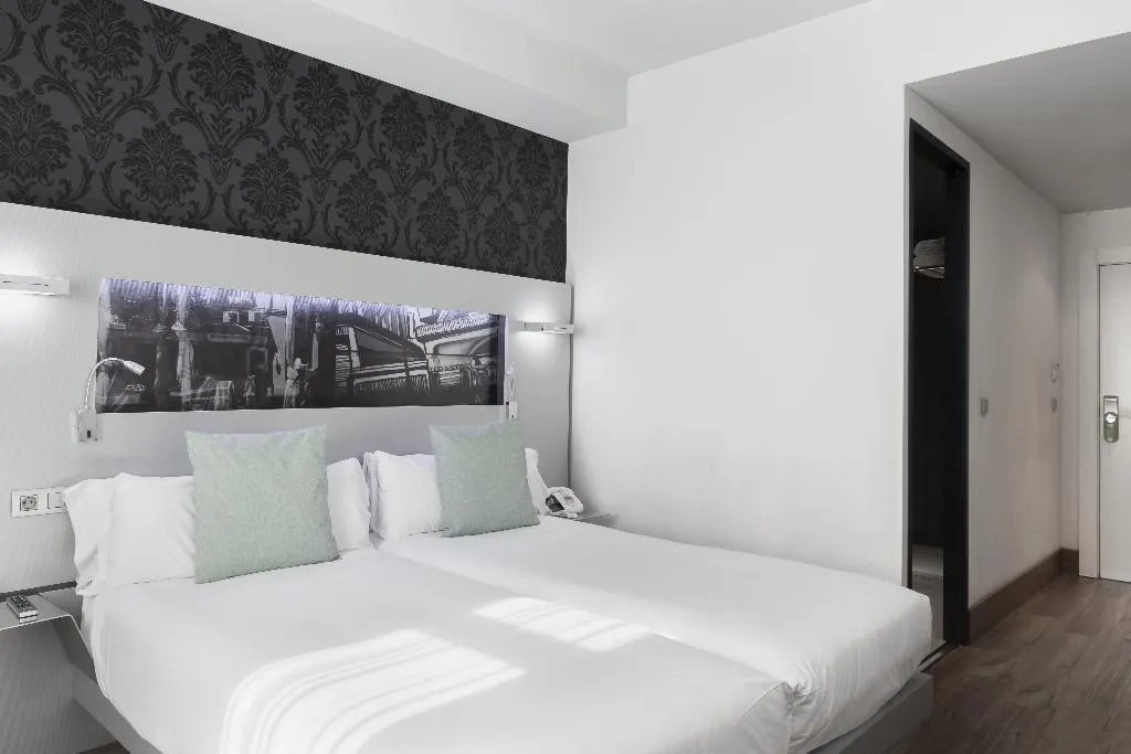Double or Twin STANDARD Room, Petit Palace Plaza Mayor, Madrid