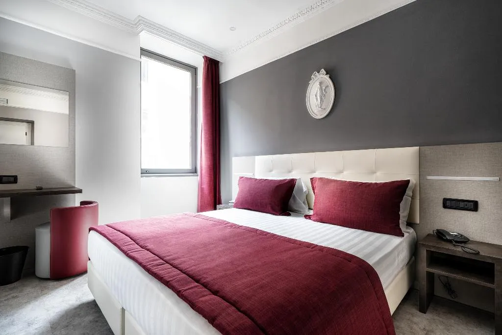 TRIPLE DELUXE Room, Hotel Varese, Rome