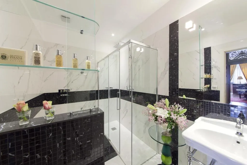 SUITE SUPERIOR WITH VIEWS Room, Palazzetto Pisani, Venice