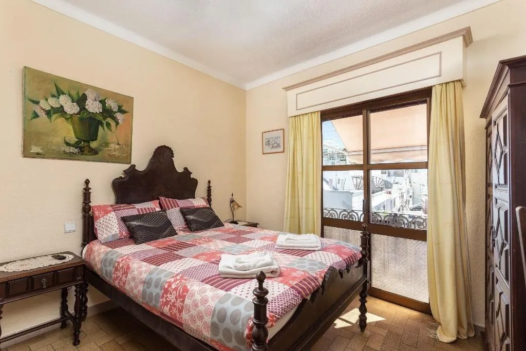 Room, Pension Bicuar, Algarve