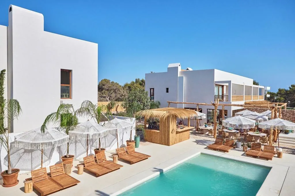 Sports and Entertainment, Mar Suites Formentera By Universal Beach Hotels, Ibiza