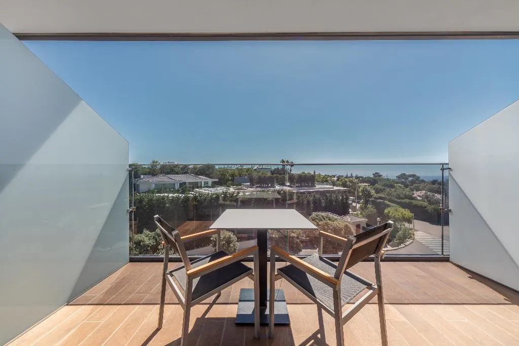 DOUBLE SINGLE USE WITH BALCONY Room, Eurostars Cascais, Lisbon