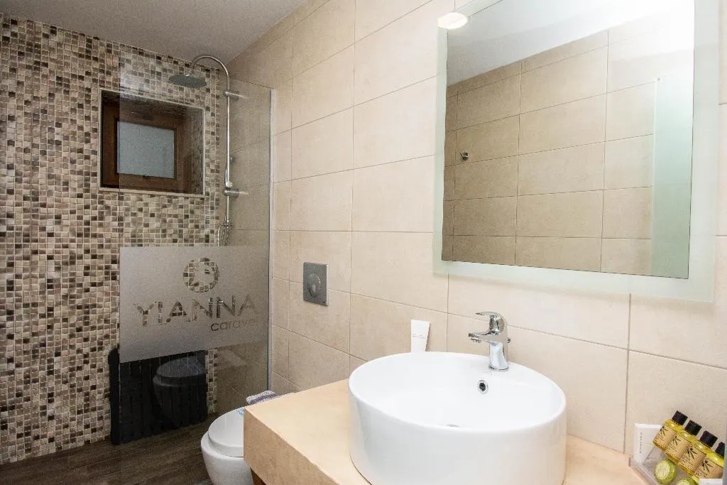 JUNIOR SUITE DELUXE WITH JACUZZI Room, Yianna Caravel Suites by Checkin (adults only), Crete