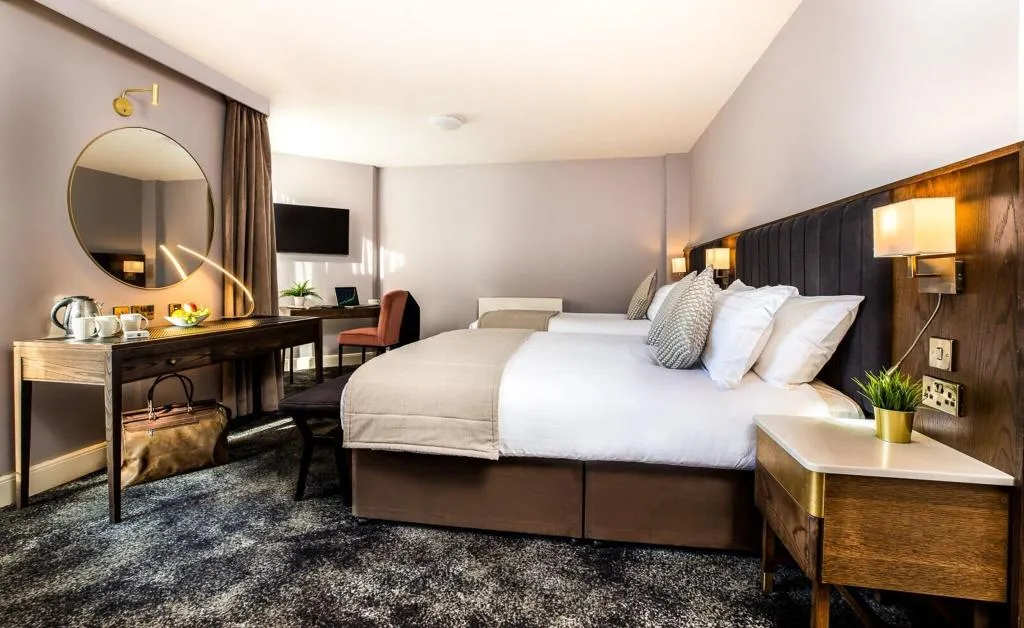FAMILY ROOM TWO BEDS Room, Dublin Skylon Hotel, Dublin