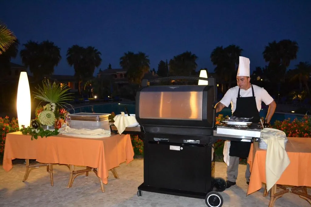 Restaurant, Lantana Resort Hotel & Apartments, Cagliari
