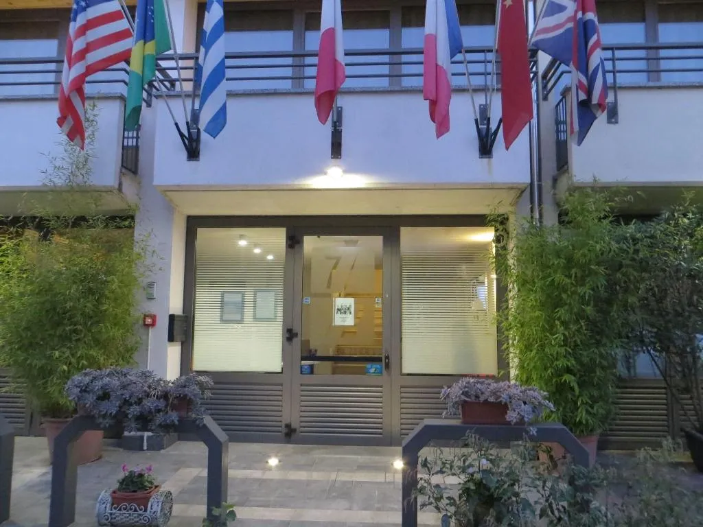 General view, Seven Rooms Milano, Milan
