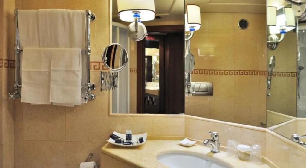 DOUBLE SUPERIOR Room, Pineta Palace, Rome