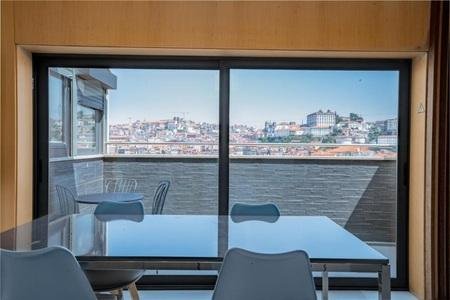 Smartr Porto Reis de Gaia SPA, Porto