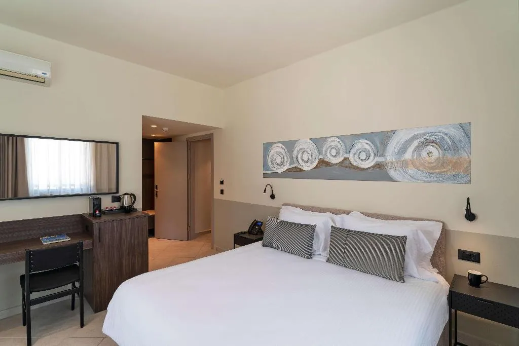 Room, Mariette Rhodes Urban Suites, Rhodes