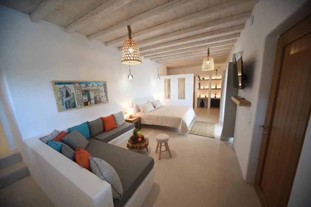 SUITE DELUXE Room, Myconian Crown Suites by Mr and Mrs White, Mykonos