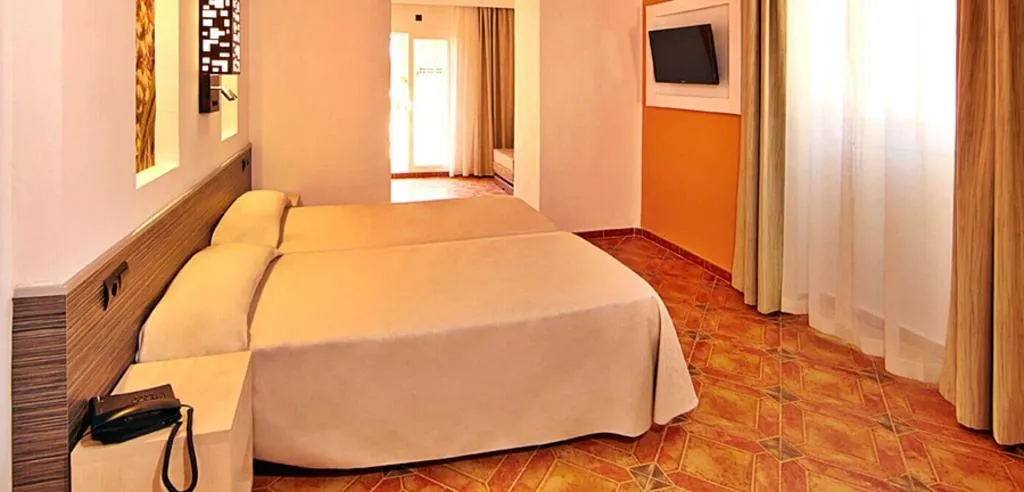 Room, MLL Palma Bay Club Resort, Majorca
