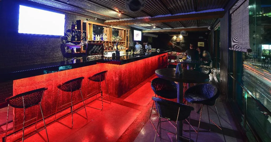 Bar, Colombo Court Hotel & Spa, Colombo