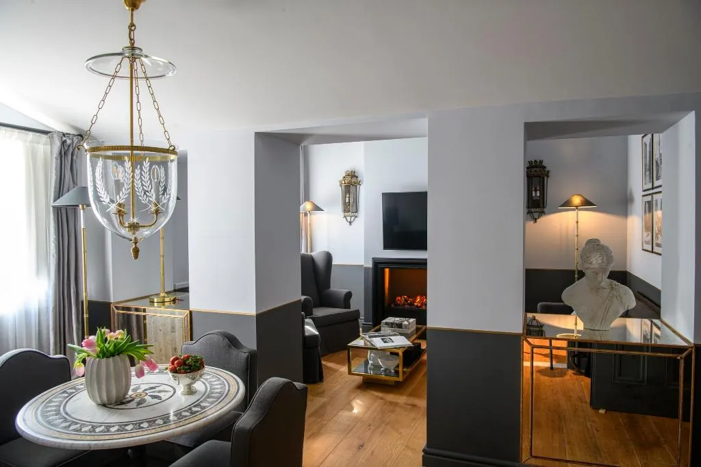 SUITE STANDARD Room, Helvetia & Bristol Firenze - Starhotels Collezione, Florence