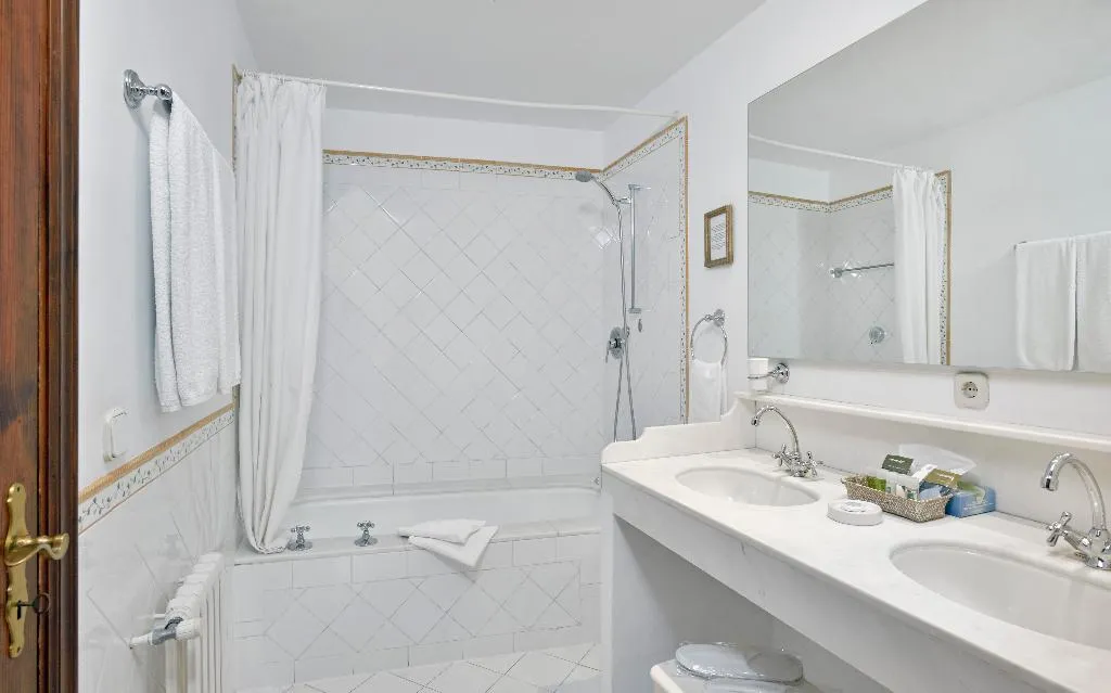 JUNIOR SUITE STANDARD Room, San Lorenzo, Majorca