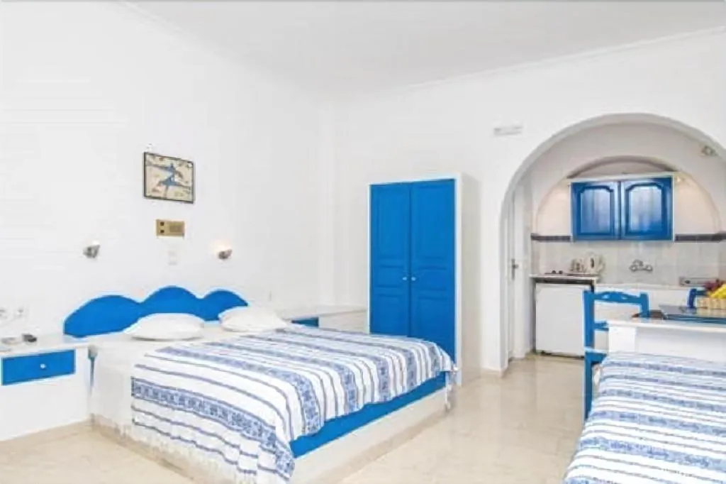 Room, Dioskouri Art Villas, Santorini
