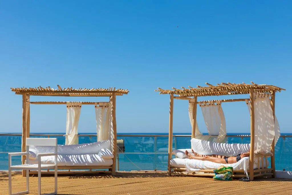 Pool, Vale Do Lobo Resort, Algarve