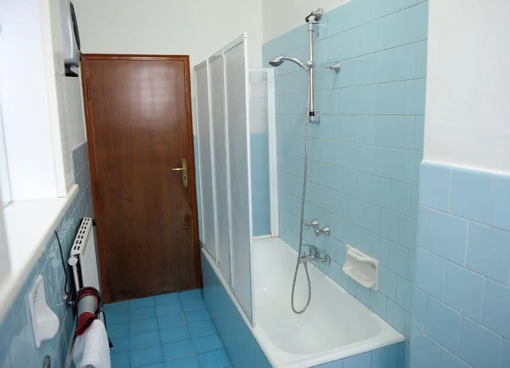 Room, Casa Rachele, Naples