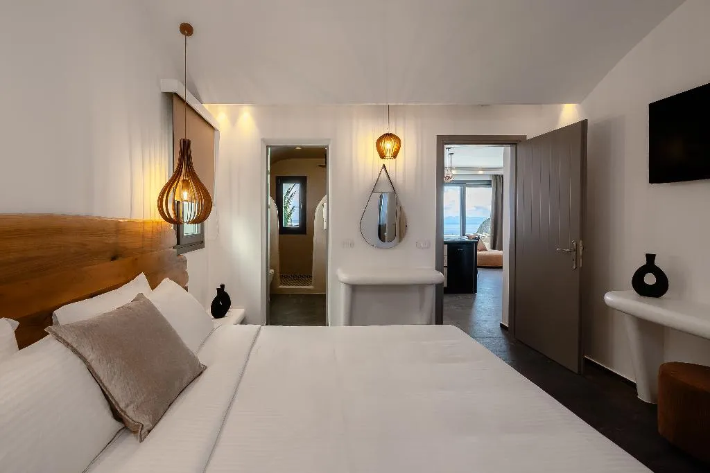 VILLA TWO BEDROOMS TWO BATHROOMS Room, Secret Path Luxury Villas, Santorini