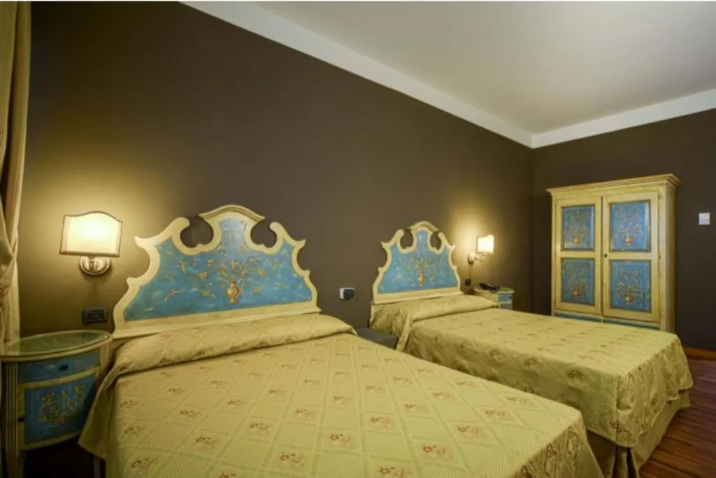 QUADRUPLE STANDARD Room, Aaron, Venice