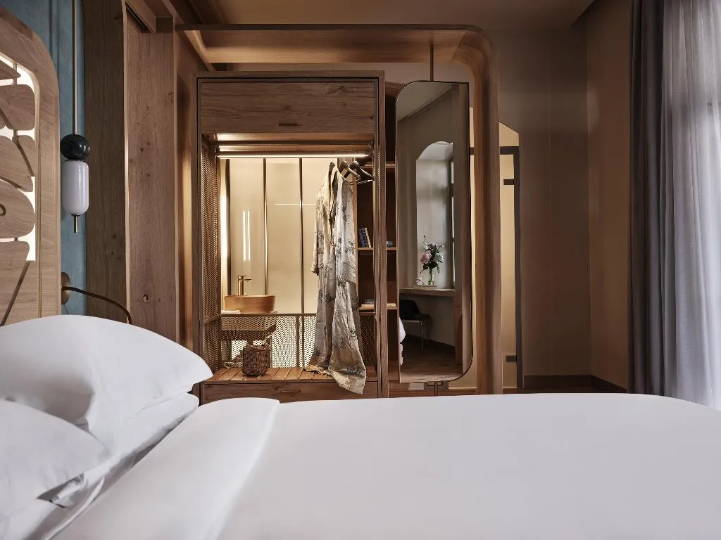 SUITE WITH JACUZZI Room, Domus Blanc Boutique Hotel, Crete