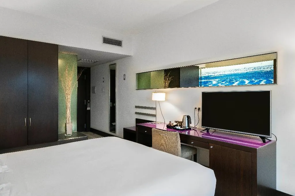 Double or Twin PREMIUM Room, Vincci Maritimo, Barcelona