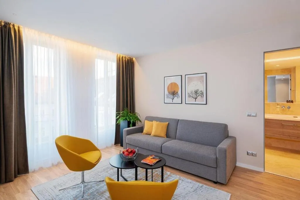 Room, Hotel CUBE, Prague