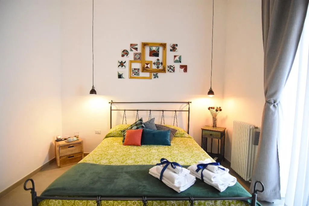 DOUBLE SUPERIOR WITH AIR CONDITIONING Room, B&B Crianza, Naples