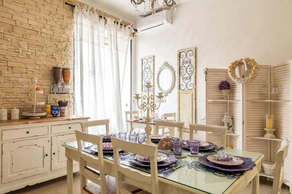 Restaurant, Romantic Dreams, Naples