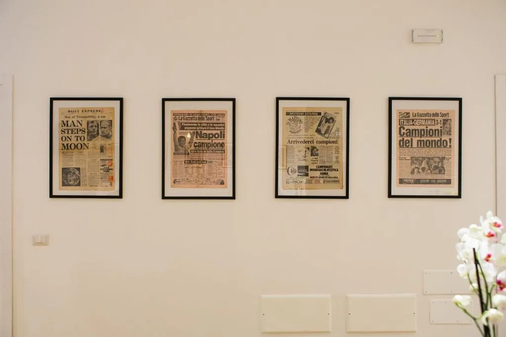 Lobby, Daily Napoli, Naples