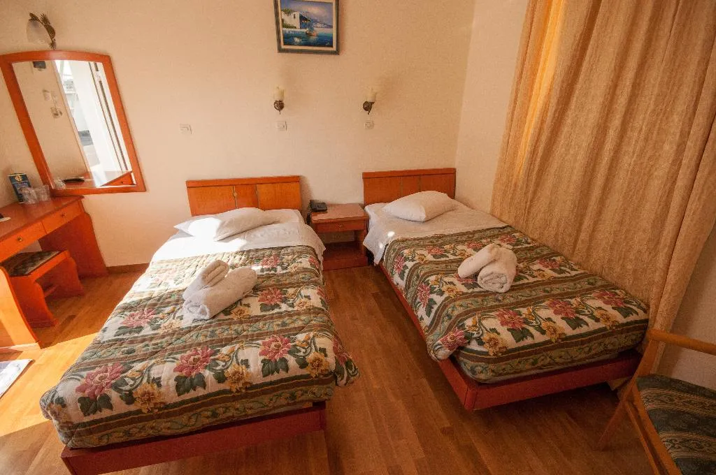 Double or Twin STANDARD Room, Cecil hotel, Athens