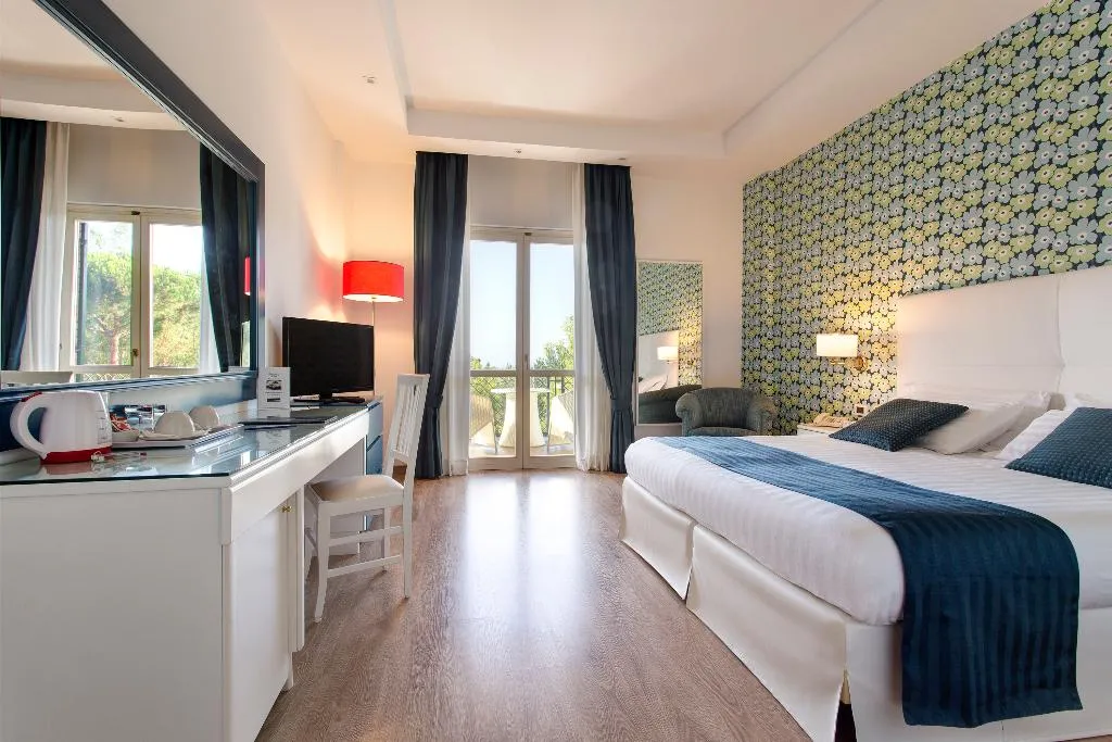 DOUBLE SEA VIEW WITH BALCONY Room, Atlantic Palace, Naples