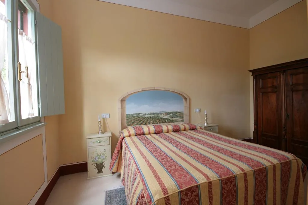 APARTMENT CAPACITY 5 TWO BEDROOMS Room, Poderi Arcangelo Agriturismo Farmhouse, Florence