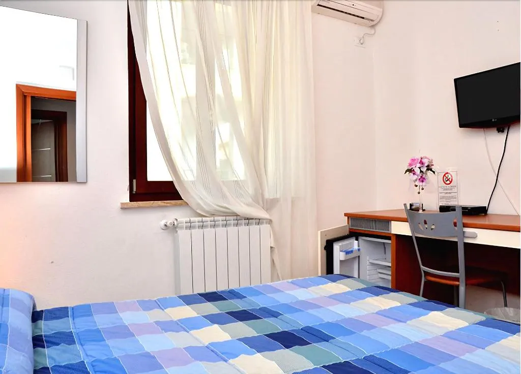 Room, Il Nespolo Fiorito, Olbia