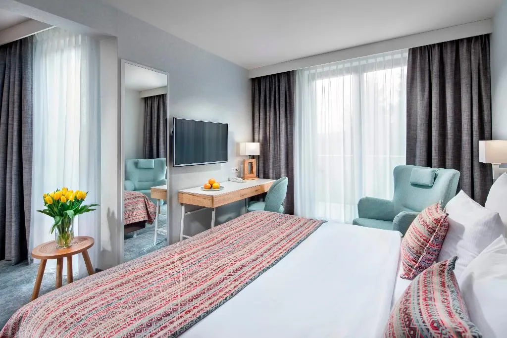 DOUBLE DELUXE Room, Hotel Aquarion Family & Friends - Destigo Hotels, Krakow