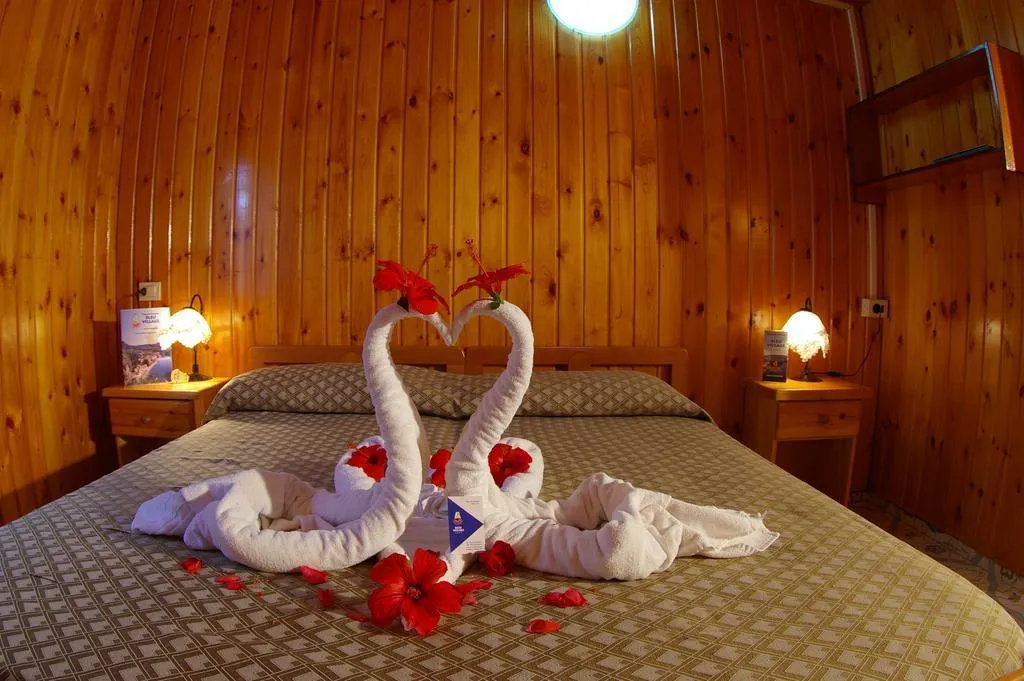 BUNGALOW CAPACITY 2 Room, Bleu Village   Residence, Naples