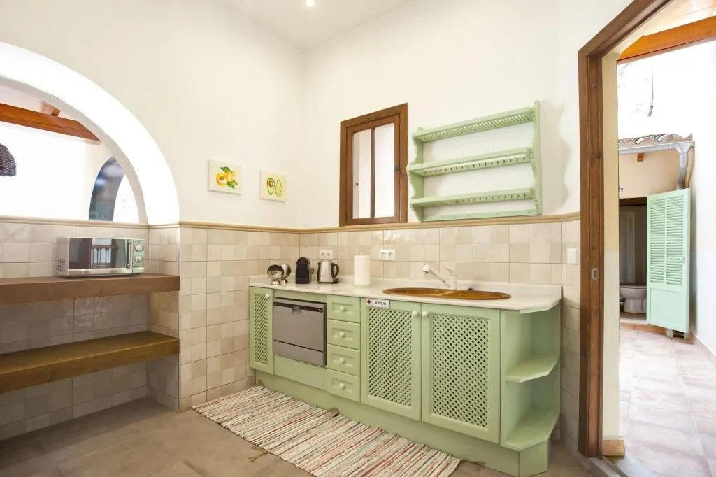 Room, Casal de Petra - Rooms & Pool, Majorca