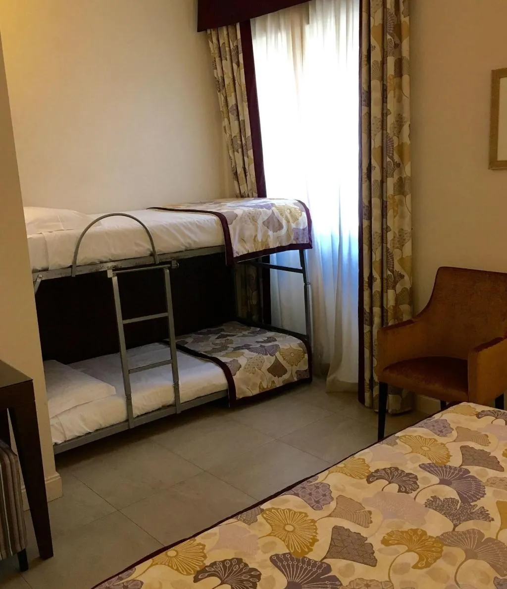 Room, Il Perseo, Florence
