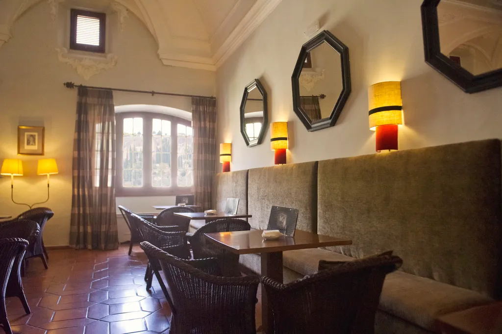 Bar, Parador de Cuenca, Madrid