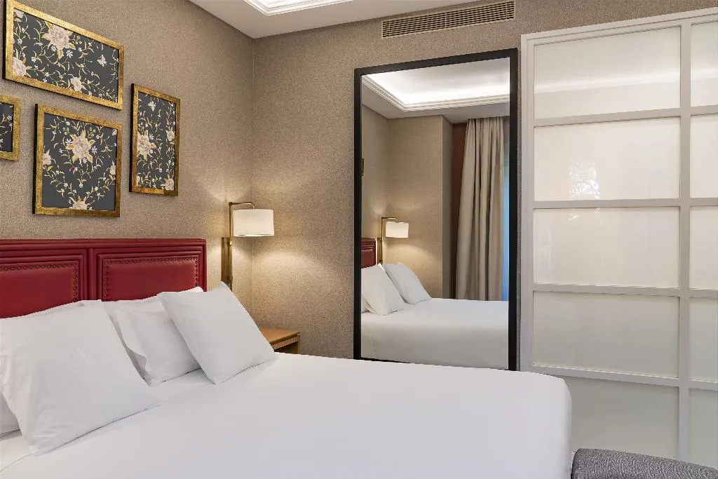 Room, Vincci Molviedro, Seville