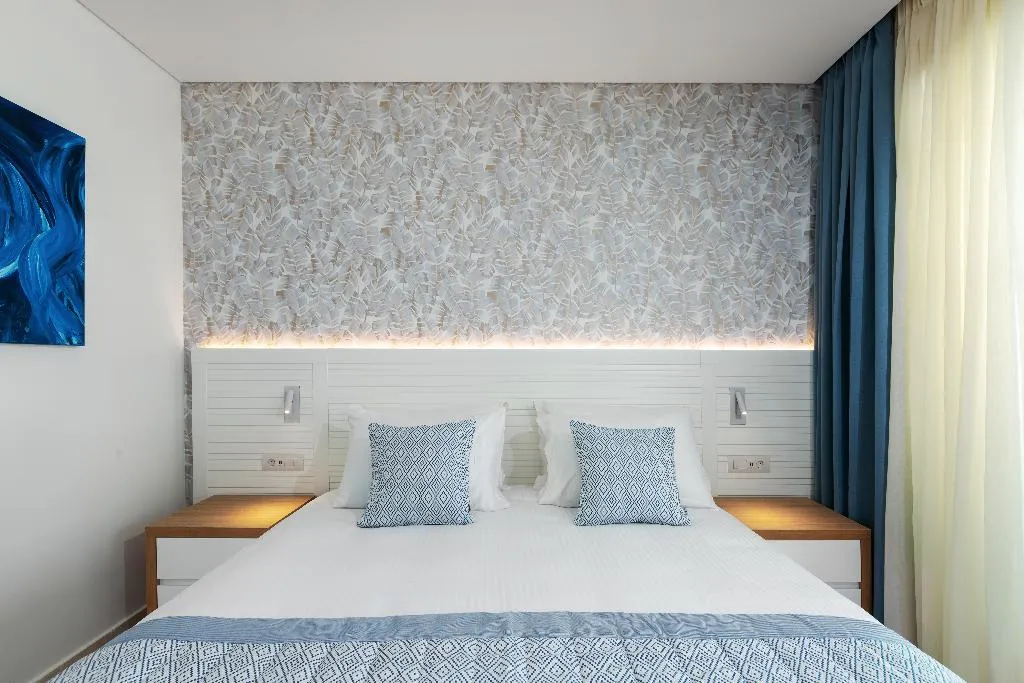 FAMILY ROOM STANDARD Room, Blue Lagoon Queen, Halkidiki