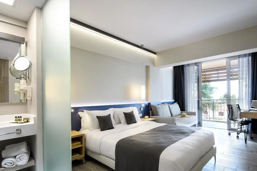 SINGLE DELUXE Room, Blue Dolphin, Thessaloniki