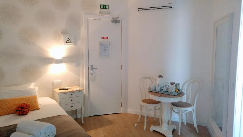 SUITE DELUXE Room, Lisbon Terrace Suites Guesthouse, Lisbon