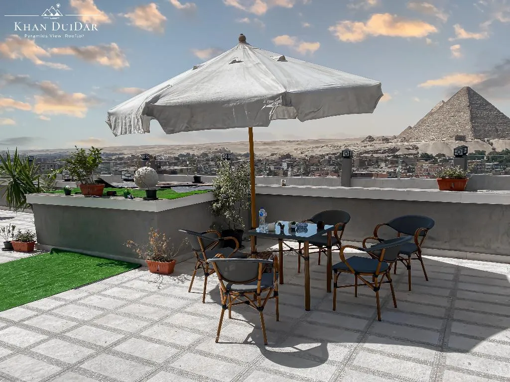 Terrace, Khan Duidar Inn - Pyramids View Rooftop, Cairo
