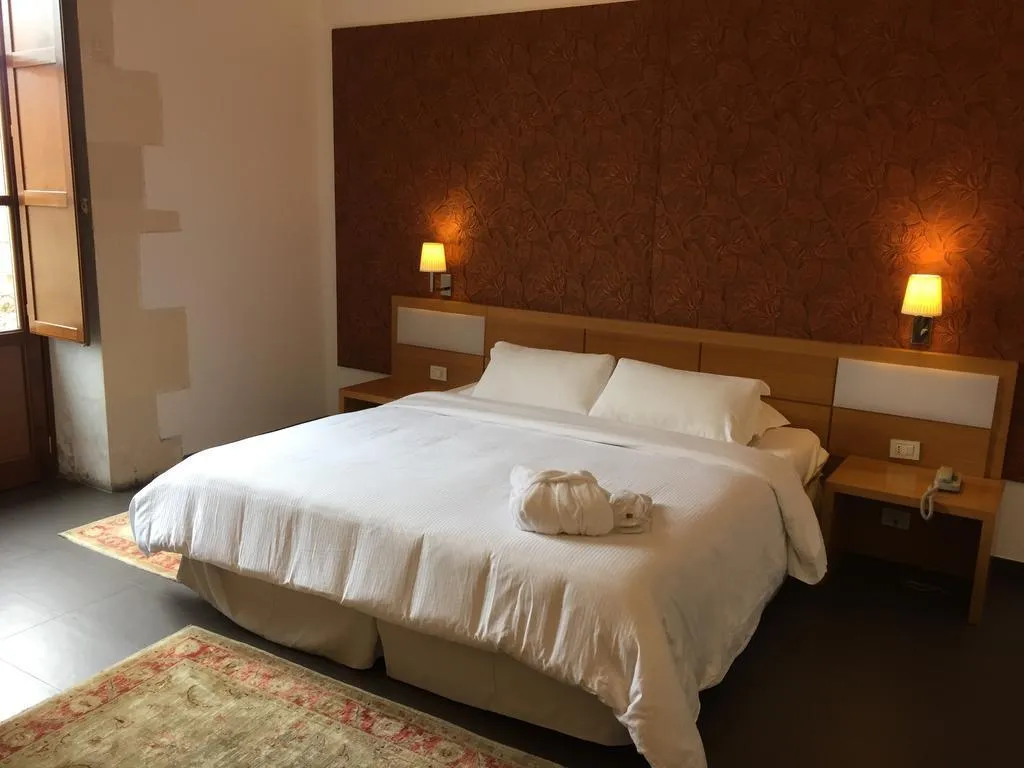 General view, Grande Albergo Alfeo, Catania