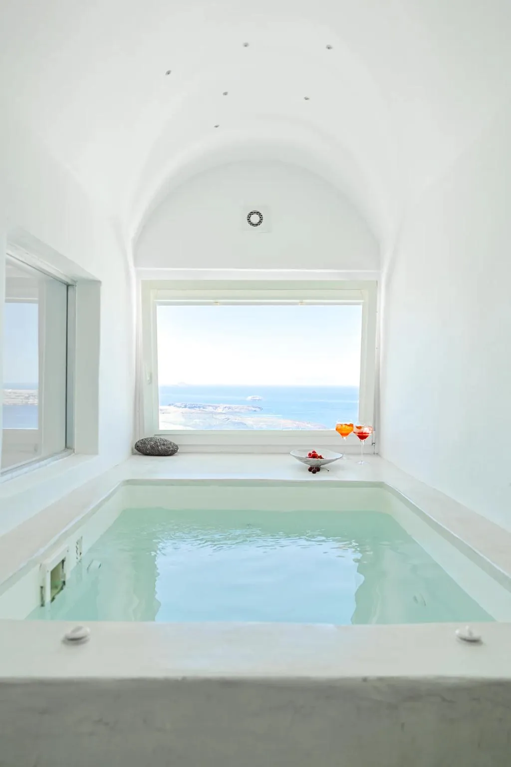 VILLA WITH JACUZZI Room, Aeifos Boutique Hotel, Santorini