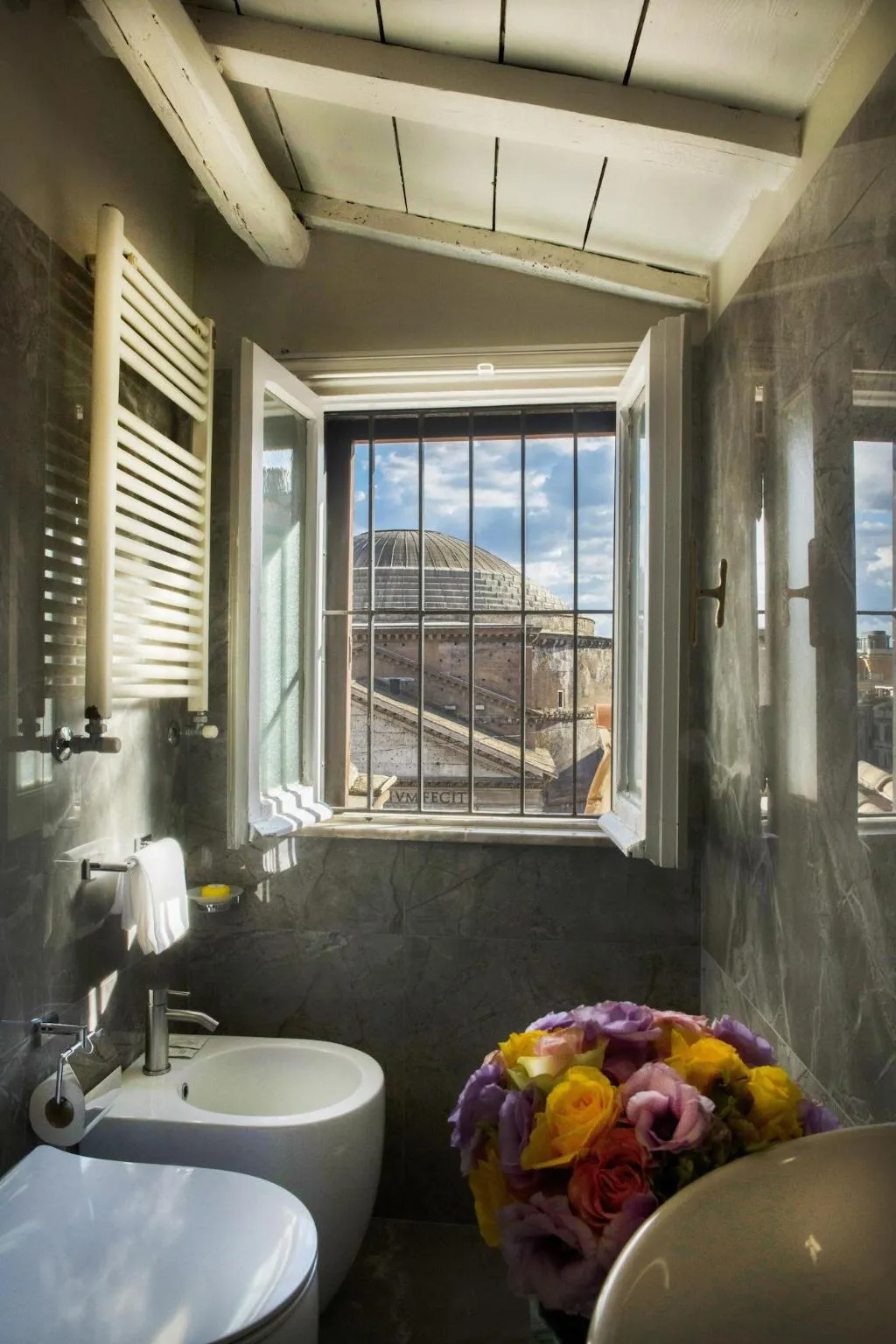 DOUBLE DELUXE ONE BED Room, Antico Albergo del Sole al Pantheon, Rome