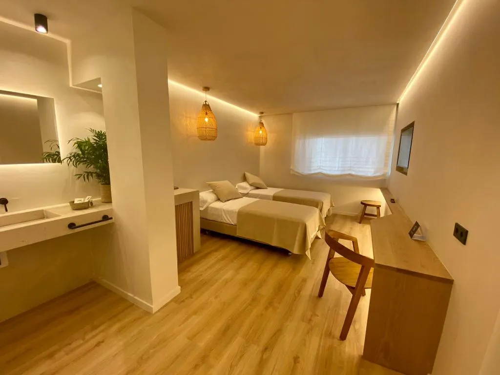 Double or Twin STANDARD Room, S´Estancia Suites, Menorca