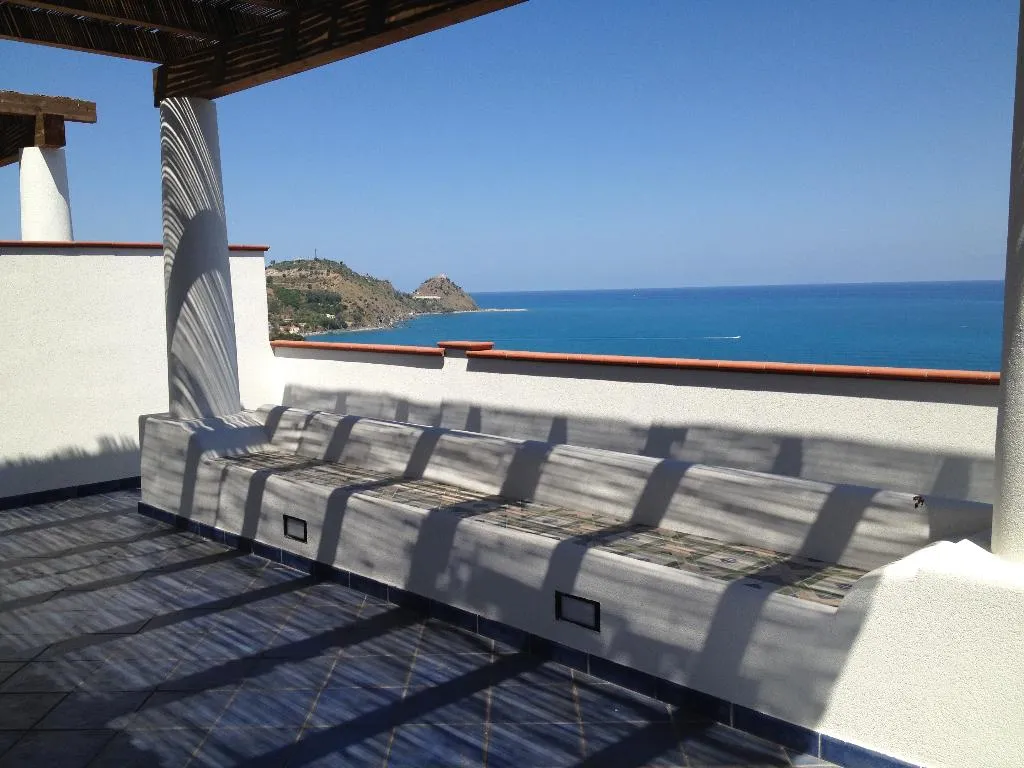 APARTMENT CAPACITY 3 ONE BEDROOM Room, Magico Appartamenti Scafa, Catania