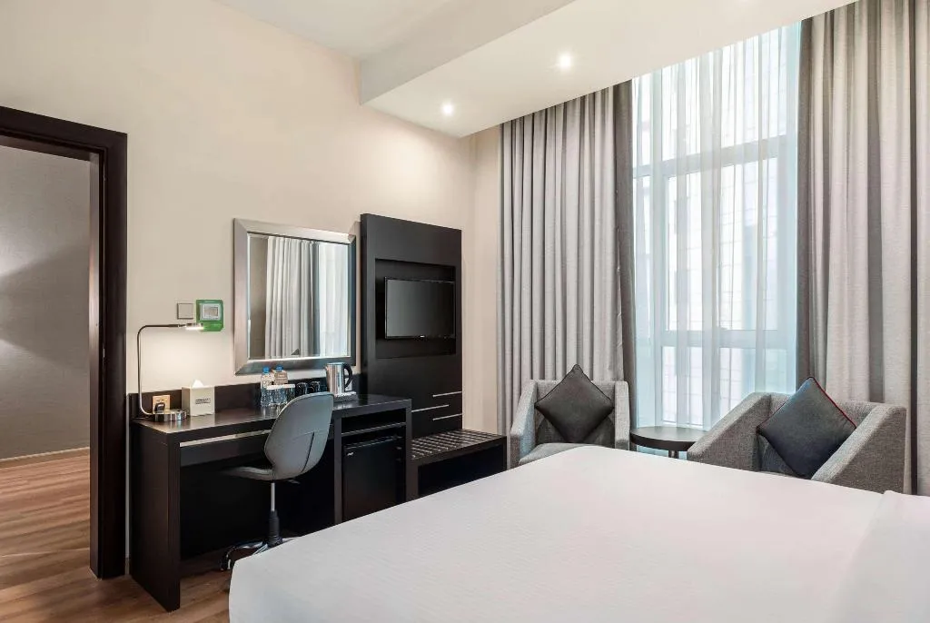 JUNIOR SUITE STANDARD Room, Ramada By Wyndham Dubai Barsha Heights Ex AurisInn, Dubai