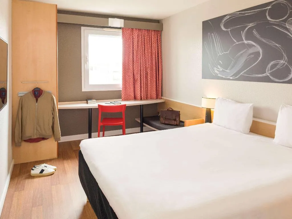 DOUBLE COMFORT Room, ibis Madrid Fuenlabrada, Madrid